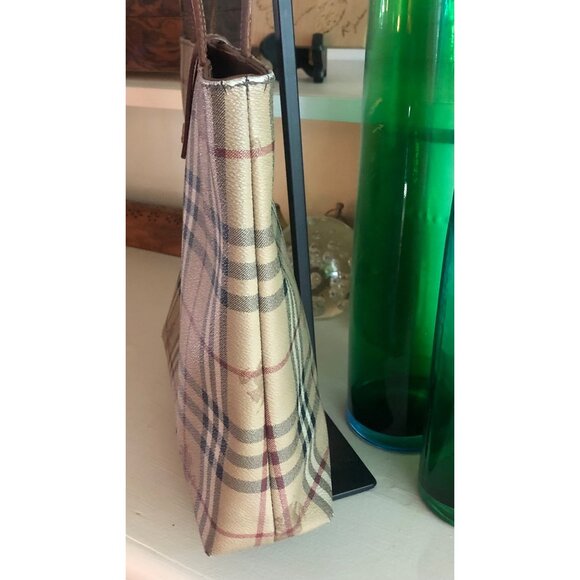 Authentic BURBERRY Vintage Haymarket Check Tote - Picture 6 of 12